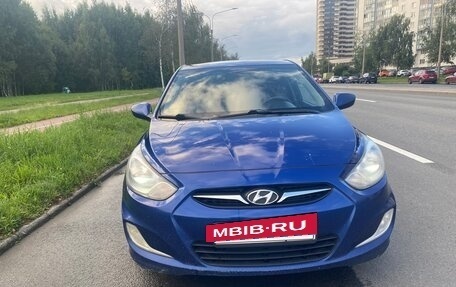 Hyundai Solaris II рестайлинг, 2012 год, 620 000 рублей, 7 фотография