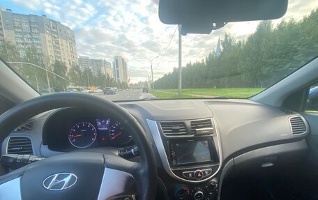 Hyundai Solaris II рестайлинг, 2012 год, 620 000 рублей, 12 фотография