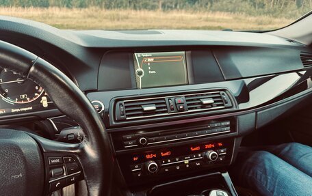 BMW 5 серия, 2012 год, 1 750 000 рублей, 18 фотография