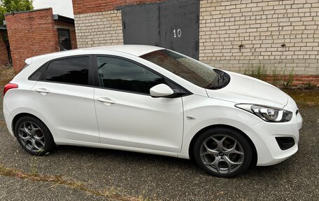 Hyundai i30 II рестайлинг, 2014 год, 1 150 000 рублей, 12 фотография