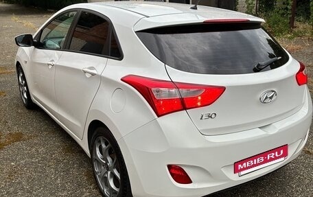 Hyundai i30 II рестайлинг, 2014 год, 1 150 000 рублей, 4 фотография