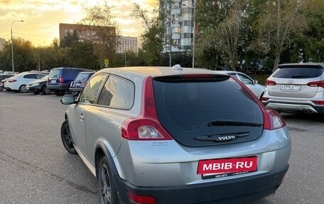 Volvo C30 I рестайлинг, 2007 год, 850 000 рублей, 8 фотография