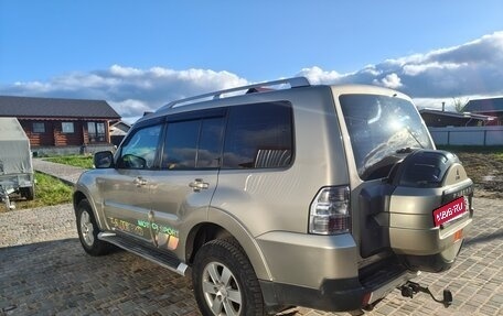 Mitsubishi Pajero IV, 2008 год, 1 350 000 рублей, 4 фотография