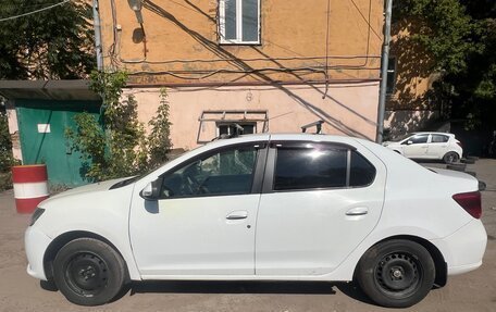 Renault Logan II, 2016 год, 550 000 рублей, 3 фотография
