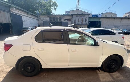 Renault Logan II, 2016 год, 550 000 рублей, 4 фотография