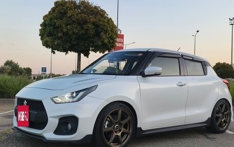Suzuki Swift V, 2023 год, 1 750 000 рублей, 32 фотография