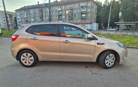 KIA Rio III рестайлинг, 2013 год, 750 000 рублей, 2 фотография