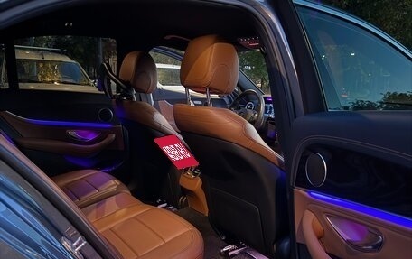 Mercedes-Benz E-Класс, 2017 год, 3 750 000 рублей, 15 фотография