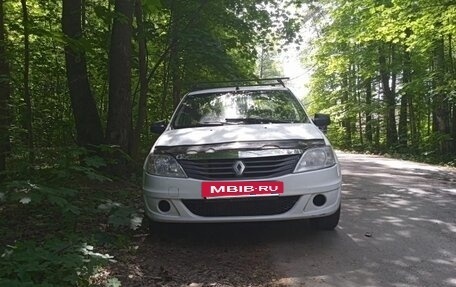 Renault Logan I, 2011 год, 125 000 рублей, 2 фотография