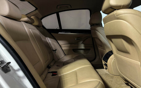 BMW 5 серия, 2013 год, 1 940 000 рублей, 14 фотография