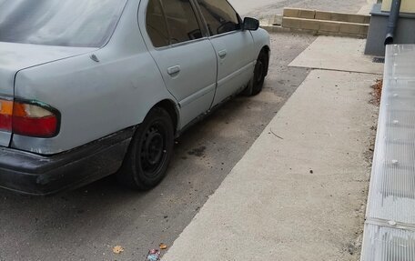 Nissan Primera II рестайлинг, 1994 год, 120 000 рублей, 5 фотография