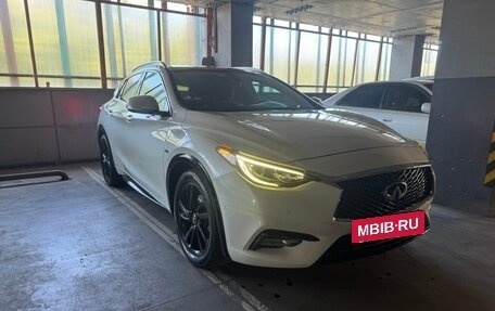 Infiniti QX30, 2017 год, 1 550 000 рублей, 12 фотография