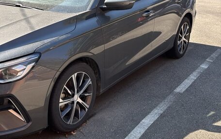Geely Emgrand, 2023 год, 1 470 000 рублей, 2 фотография