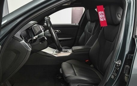 BMW 3 серия, 2021 год, 3 020 000 рублей, 10 фотография