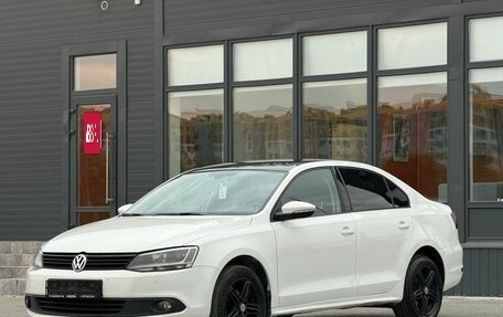 Volkswagen Jetta VI, 2012 год, 965 000 рублей, 6 фотография
