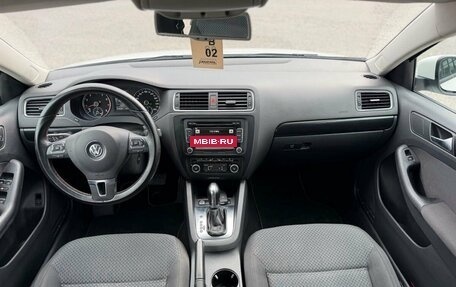 Volkswagen Jetta VI, 2012 год, 965 000 рублей, 22 фотография