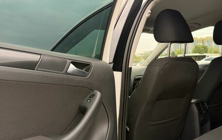 Volkswagen Jetta VI, 2012 год, 965 000 рублей, 25 фотография