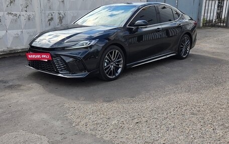 Toyota Camry, 2025 год, 4 100 000 рублей, 10 фотография