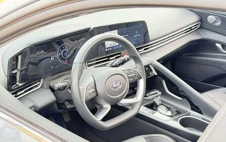 Hyundai Elantra, 2022 год, 1 174 000 рублей, 10 фотография