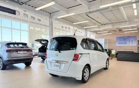Honda Freed I, 2016 год, 1 249 000 рублей, 6 фотография