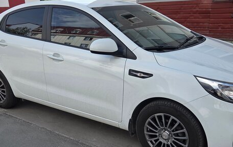 KIA Rio III рестайлинг, 2016 год, 900 000 рублей, 2 фотография