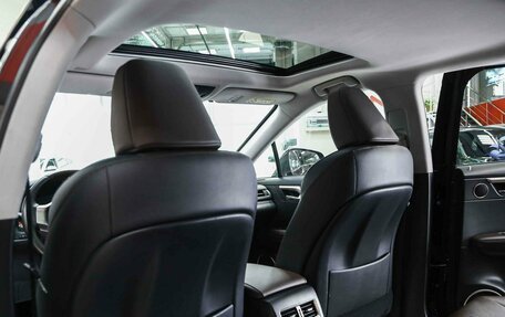 Lexus RX IV рестайлинг, 2018 год, 3 990 000 рублей, 8 фотография