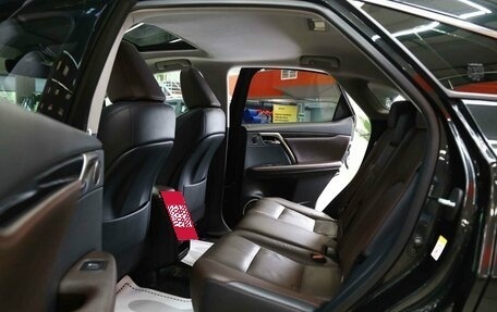 Lexus RX IV рестайлинг, 2018 год, 3 990 000 рублей, 7 фотография