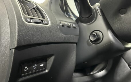 Infiniti Q50 I рестайлинг, 2017 год, 1 600 000 рублей, 9 фотография