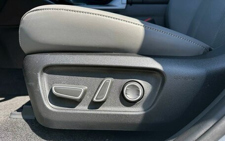 Toyota RAV4, 2026 год, 4 200 000 рублей, 19 фотография