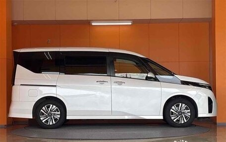 Nissan Serena, 2023 год, 1 817 009 рублей, 4 фотография