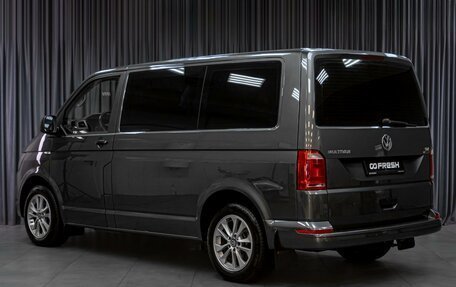 Volkswagen Multivan T6 рестайлинг, 2016 год, 3 319 000 рублей, 2 фотография