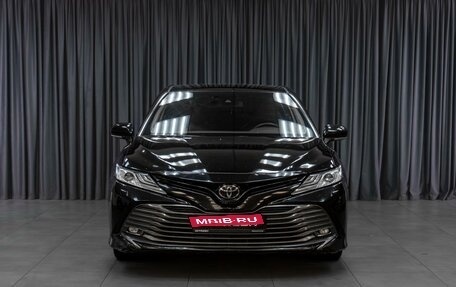 Toyota Camry, 2019 год, 2 399 000 рублей, 3 фотография