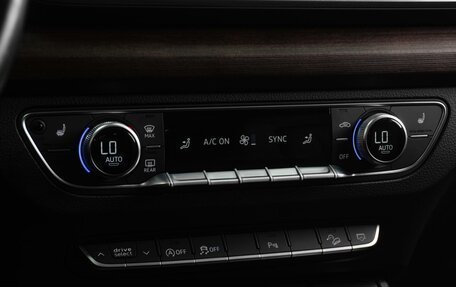 Audi Q5, 2021 год, 4 989 000 рублей, 17 фотография