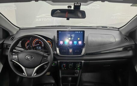 Toyota Yaris XP150 рестайлинг, 2022 год, 1 700 000 рублей, 9 фотография