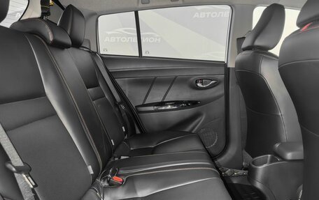 Toyota Yaris XP150 рестайлинг, 2022 год, 1 700 000 рублей, 15 фотография