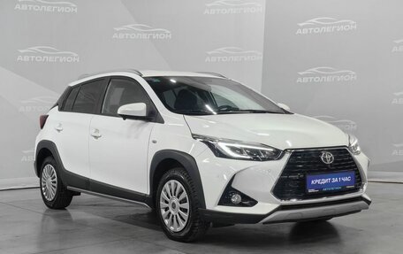 Toyota Yaris XP150 рестайлинг, 2022 год, 1 700 000 рублей, 7 фотография