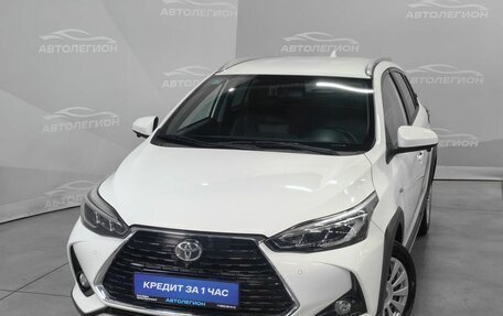 Toyota Yaris XP150 рестайлинг, 2022 год, 1 700 000 рублей, 24 фотография