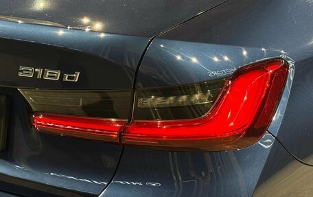 BMW 3 серия, 2021 год, 2 890 000 рублей, 9 фотография