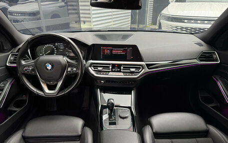 BMW 3 серия, 2021 год, 2 890 000 рублей, 13 фотография