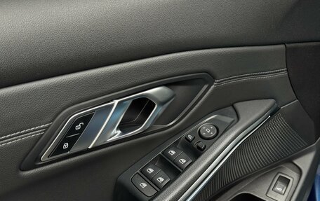 BMW 3 серия, 2021 год, 2 890 000 рублей, 26 фотография