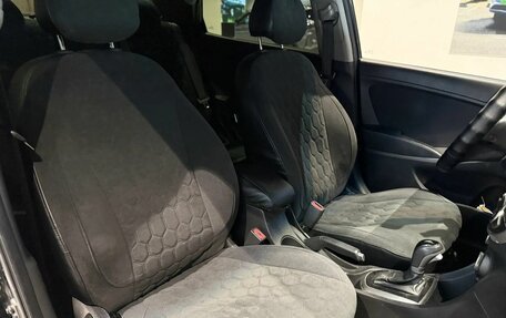 Hyundai Solaris II рестайлинг, 2016 год, 890 000 рублей, 15 фотография