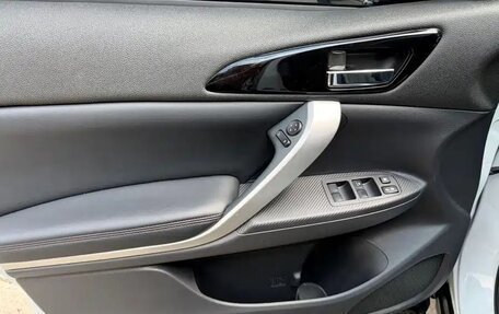 Mitsubishi Eclipse Cross, 2022 год, 1 840 005 рублей, 18 фотография