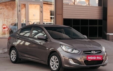 Hyundai Solaris II рестайлинг, 2011 год, 670 000 рублей, 3 фотография