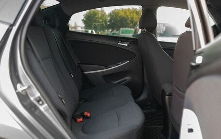 Hyundai Solaris II рестайлинг, 2011 год, 670 000 рублей, 18 фотография