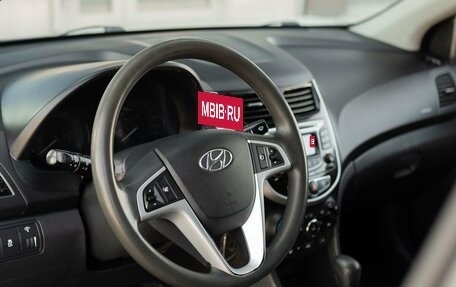 Hyundai Solaris II рестайлинг, 2011 год, 670 000 рублей, 11 фотография