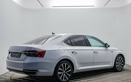 Skoda Superb III рестайлинг, 2024 год, 3 475 000 рублей, 5 фотография