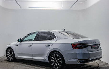 Skoda Superb III рестайлинг, 2024 год, 3 475 000 рублей, 3 фотография