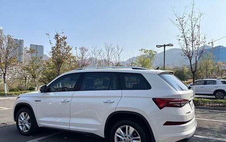 Skoda Karoq I, 2025 год, 1 980 000 рублей, 4 фотография