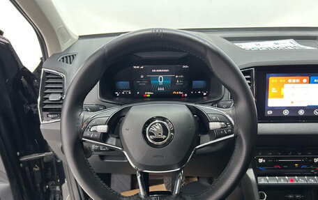 Skoda Karoq I, 2023 год, 1 650 088 рублей, 12 фотография