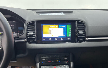 Skoda Karoq I, 2023 год, 1 650 088 рублей, 15 фотография